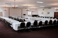 Functional Hall Houw Hoek Hotel