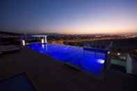 Swimming Pool Carnelian By Glory Bower Hotel