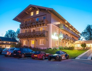 Bên ngoài 2 Hotel Schlossblick Chiemsee