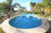 Swimming Pool Apartamento CasaTuris Bonalba Golf