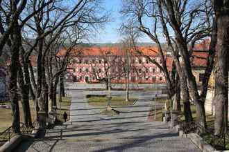 ภายนอกอาคาร 4 Hotel Baltaci Starý Zámek