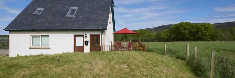 Exterior The Mews Apartment at Daviot Lodge