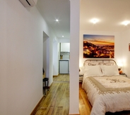 Kamar Tidur 6 Cozy 1 Bed in the Heart of Alfama w Aircon