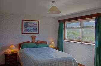 Bedroom 4 Steading Holidays - Ceol na Mara