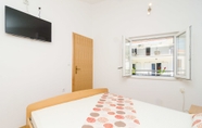 Bedroom 5 Apartments & Rooms Barisic