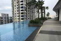 Kolam Renang I-City I-Soho Chamey Homestay Condo