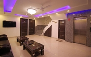 Lobby 5 Hotel Tourist Palace Near Delhi Airport