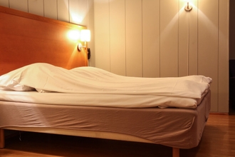 Bilik Tidur 4 Horten Budget Hotel