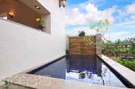 Swimming Pool Kurumba B&B