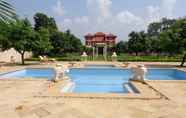 Kolam Renang 3 Champaner Heritage Resort
