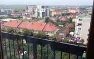 Nearby View and Attractions 5 Penthouse Apartament Nufărul Oradea