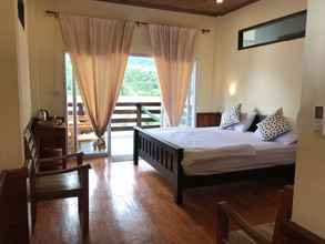 Kamar Tidur 4 Riverview Bungalows & GH