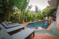 Swimming Pool Lavender Angkor Boutique