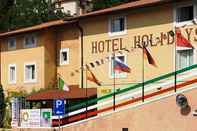 Exterior Hotel Holidays