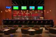 Bar, Cafe and Lounge Aloft Me'aisam Dubai