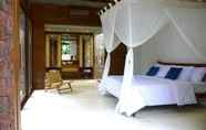 Kamar Tidur 4 Desa Saya Eco Luxury Resort & Spa