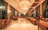 Lobby 3 YENTAI Hotel