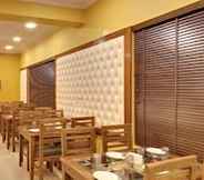 Restoran 4 Atulya Hotel Marvilla Srinagar