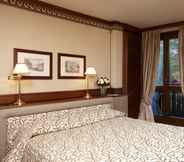 Bedroom 4 Hermitage Hotel