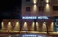 Exterior 5 Business Hotel