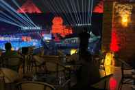 Bar, Kafe, dan Lounge Pyramids Valley