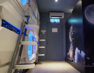 ล็อบบี้ 2 Space Hotel