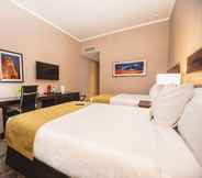 Bedroom 6 La Quinta by Wyndham Santiago Aeropuerto