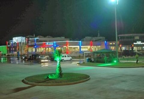 อื่นๆ Park Motel