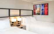 Bedroom 5 Holiday Inn Baltimore - Inner Harbor, an IHG Hotel