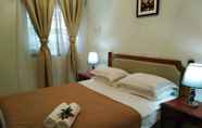 Bilik Tidur 4 Ainis Guest House at The Lost World of Tambun