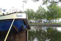 Exterior Hotelschip Sarah