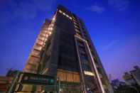 Bangunan Dar Lon Hotel