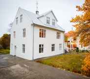 Exterior 3 Akureyri Central House