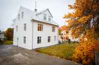 ภายนอกอาคาร Akureyri Central House