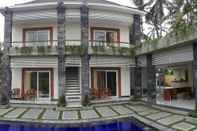 Kolam Renang Bali Lane Villa