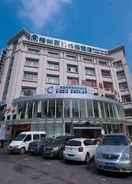 EXTERIOR_BUILDING GreenTree Inn Shanghai Kangqiao Zhoupu Xiuyan Road Metro Station Kangshen Road Express Hotel