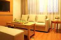 Ruang Umum GreenTree Inn Fuzhou Gushilou District North Xierhuan Road Zuohai park Express Hotel