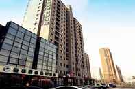 Luar Bangunan GreenTree Inn Tianjin Wuqing District West Yongyang Road Florentia Village Express Hotel