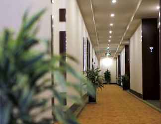 Sảnh chờ 2 GreenTree Inn Nantong ChongChuan District ZhongNan Century City Express Hotel