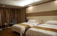 Bedroom 4 GreenTree Inn Shantou Jinping District Leshan Road Hotel