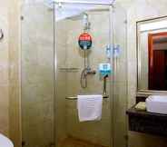 Toilet Kamar 5 GreenTree Inn HeFei Heyu Road Dayun City Express Hotel