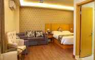 Kamar Tidur 3 GreenTree Inn Zhuhai Light Rail Pearl Station Express Hotel