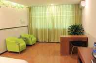 Ruang untuk Umum Vatica ShangHai International Tourist Resort Huaxia E Road Metro Station Hotel