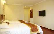 Bedroom 6 GreenTree Inn Suzhou Shi Road North Tongjing Road Subway Station Express Hotel