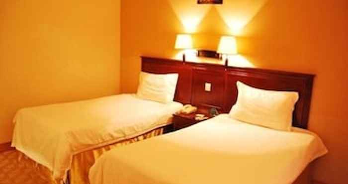 Bilik Tidur GreenTree Inn Dalian Ganjingzi District Dongwei Road Subway Station Hotel