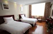 ห้องนอน 2 GreenTree Inn Nantong Tongzhou District Textile City Bus Station Express Hotel