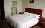 Bedroom 6 GreenTree Inn Nantong Tongzhou District Textile City Bus Station Express Hotel