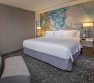 Bedroom 5 Courtyard by Marriott Cleveland Elyria