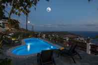 Swimming Pool Villa Pelagos