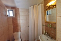 In-room Bathroom Pension Moschoula